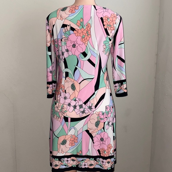 Beautiful Spring Dress - Picture 3 of 3